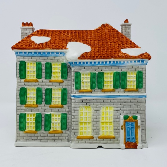 MINT Vintage Dickens of London Santa’s Best “Dickens Inn” Porcelain Collectible - Picture 9 of 15